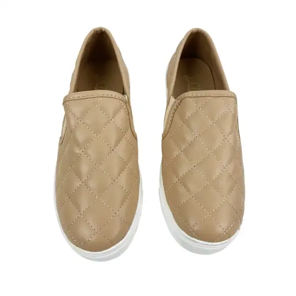 Brash Beige Tan Quilted Faux Leather Slip-On Sneakers Size 5.5 Women
