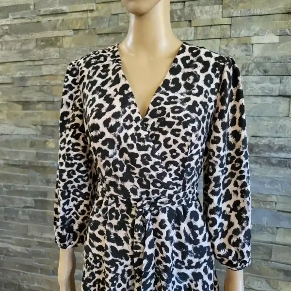 Calvin Klein Women's Leopard Print Ruffle Belted Dress Size 4