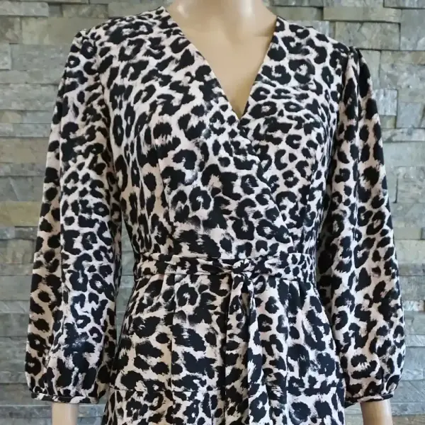 Calvin Klein Women's Leopard Print Ruffle Belted Dress Size 4