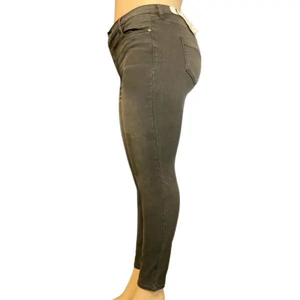 Celebrity Pink High Rise Ankle Skinny Jeans