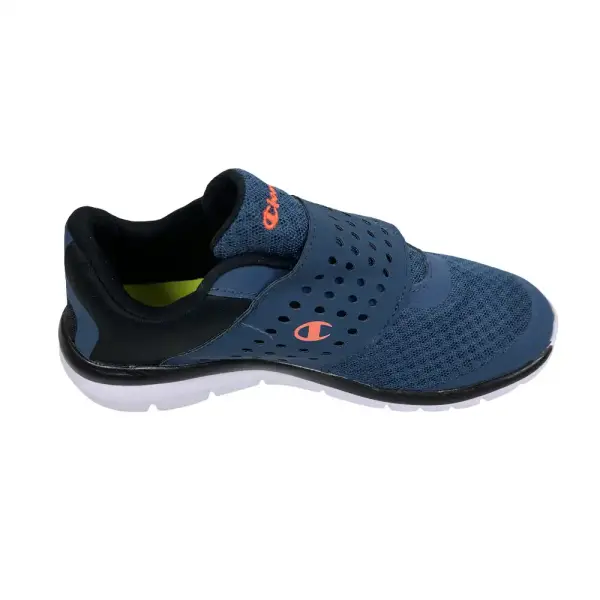 Champion Boys' Gusto Powerstrap Athletic Shoes Size 3