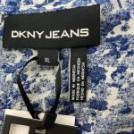 DKNY Jeans Abstract Print V-Neck Top