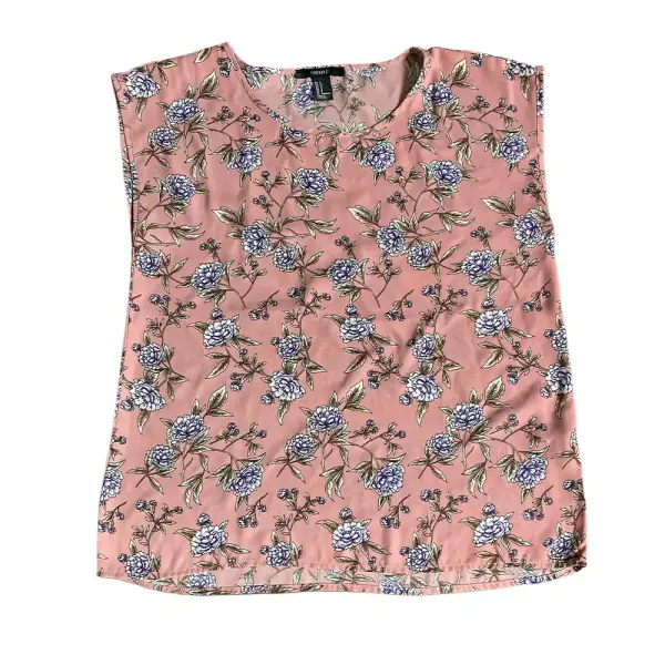 Forever 21 Pink Floral Crepe Chiffon Top