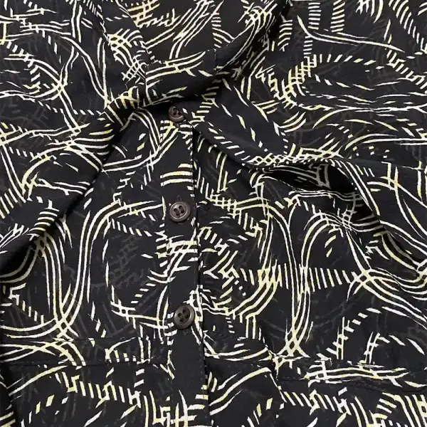 Jones Wear Petite Black Snakeskin Print Blouse