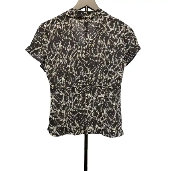 Jones Wear Petite Black Snakeskin Print Blouse