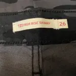 Levi's 721 High Rise Skinny Jeans Camo Print Raw Hem