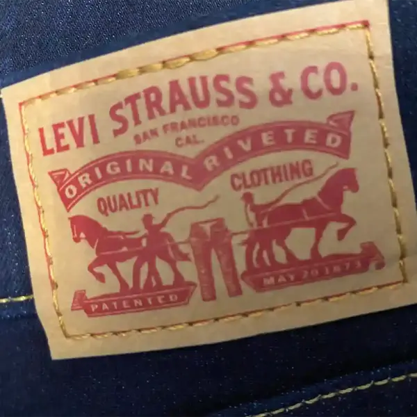 Levi’s Women’s 311 Shaping Skinny Jeans Dark Wash