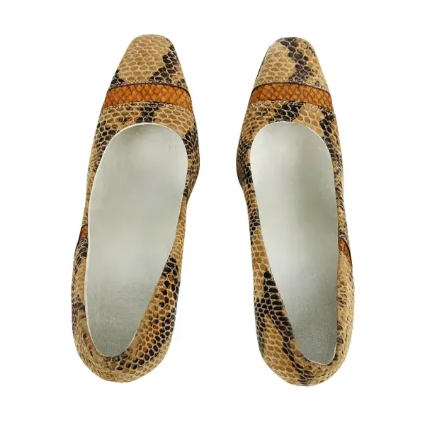 Snakeskin Print Classic Pumps