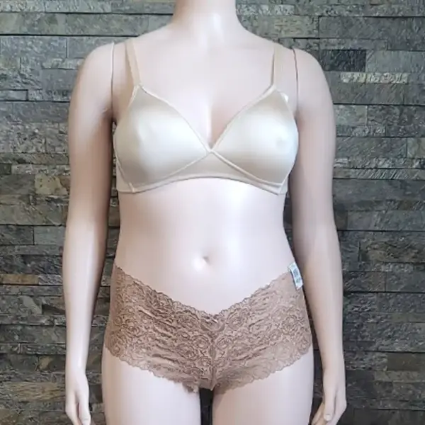 Wacoal Basic Beauty Contour Full Wireless Bra