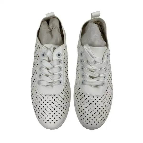 Weeboo White Cutout Lace-Up Sneakers Women's Size 5